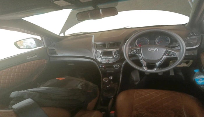 2016 Hyundai Verna 1.6 VTVT S, Petrol, Manual, 1,52,264 km, interior