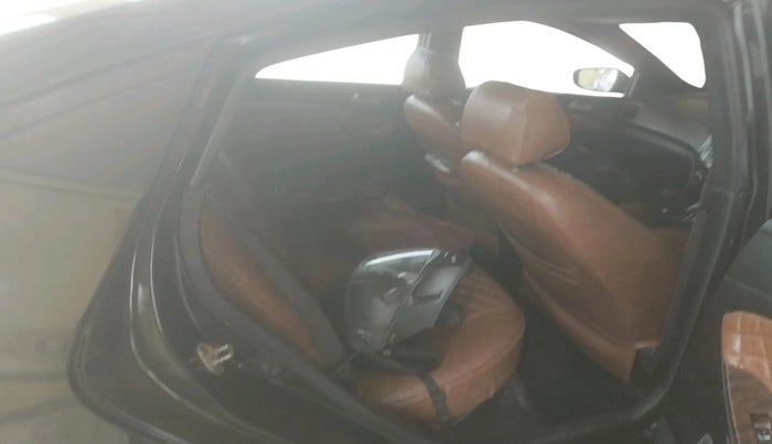 2016 Hyundai Verna 1.6 VTVT S, Petrol, Manual, 1,52,264 km, interior