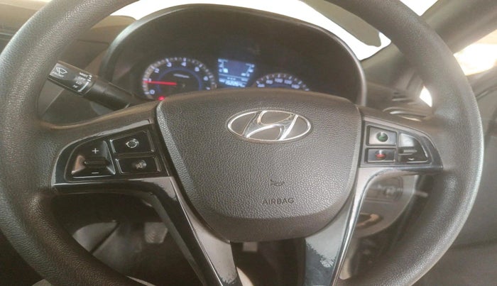 2016 Hyundai Verna 1.6 VTVT S, Petrol, Manual, 1,52,264 km, interior