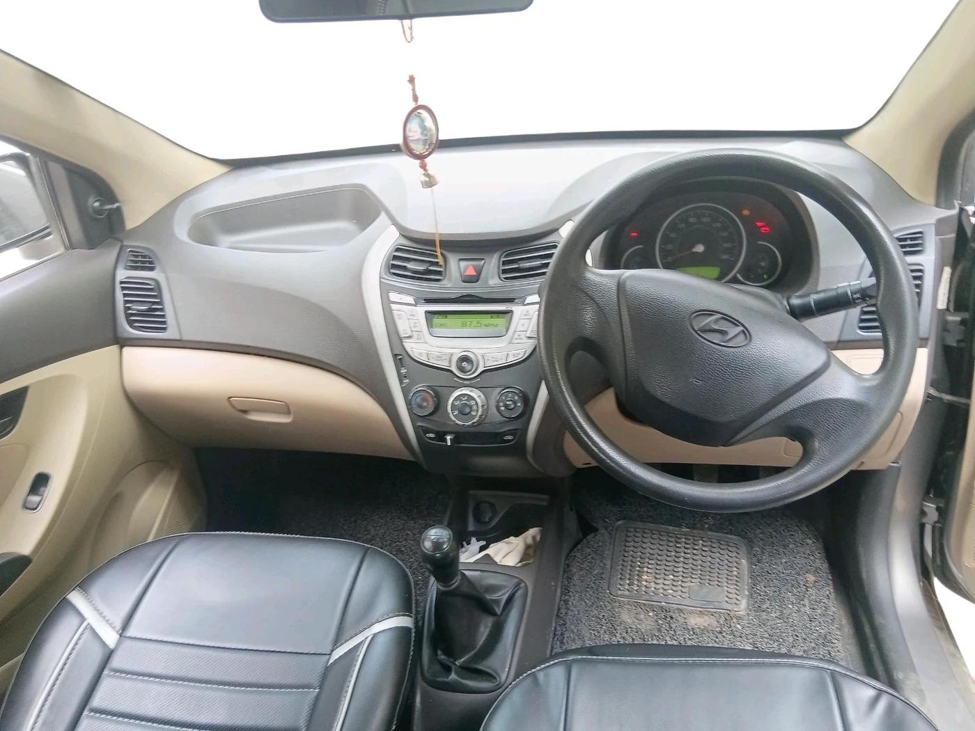 2012 Hyundai Eon MAGNA +, Petrol, Manual, 96,826 km, interior