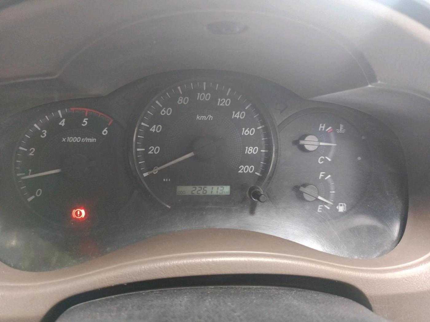2016 Toyota Innova 2.5 GX 8 STR, Diesel, Manual, 2,26,113 km, interior