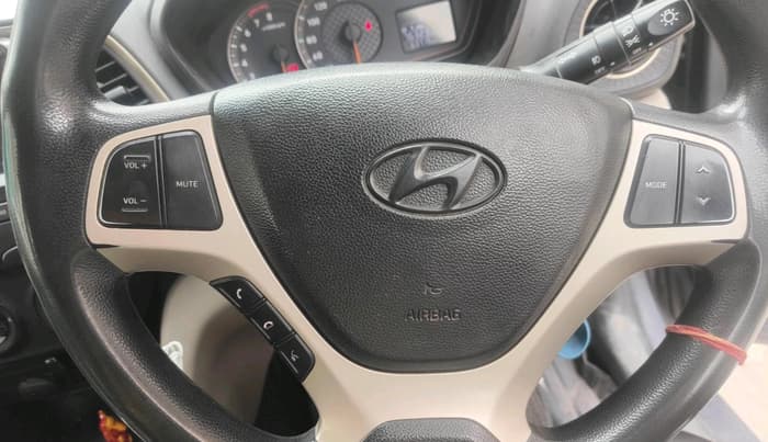2019 Hyundai NEW SANTRO SPORTZ AMT, Petrol, Automatic, 64,000 km, interior