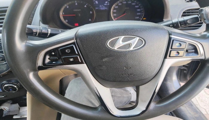 2013 Hyundai Verna FLUIDIC 1.6 CRDI EX, Diesel, Manual, 1,15,004 km, interior