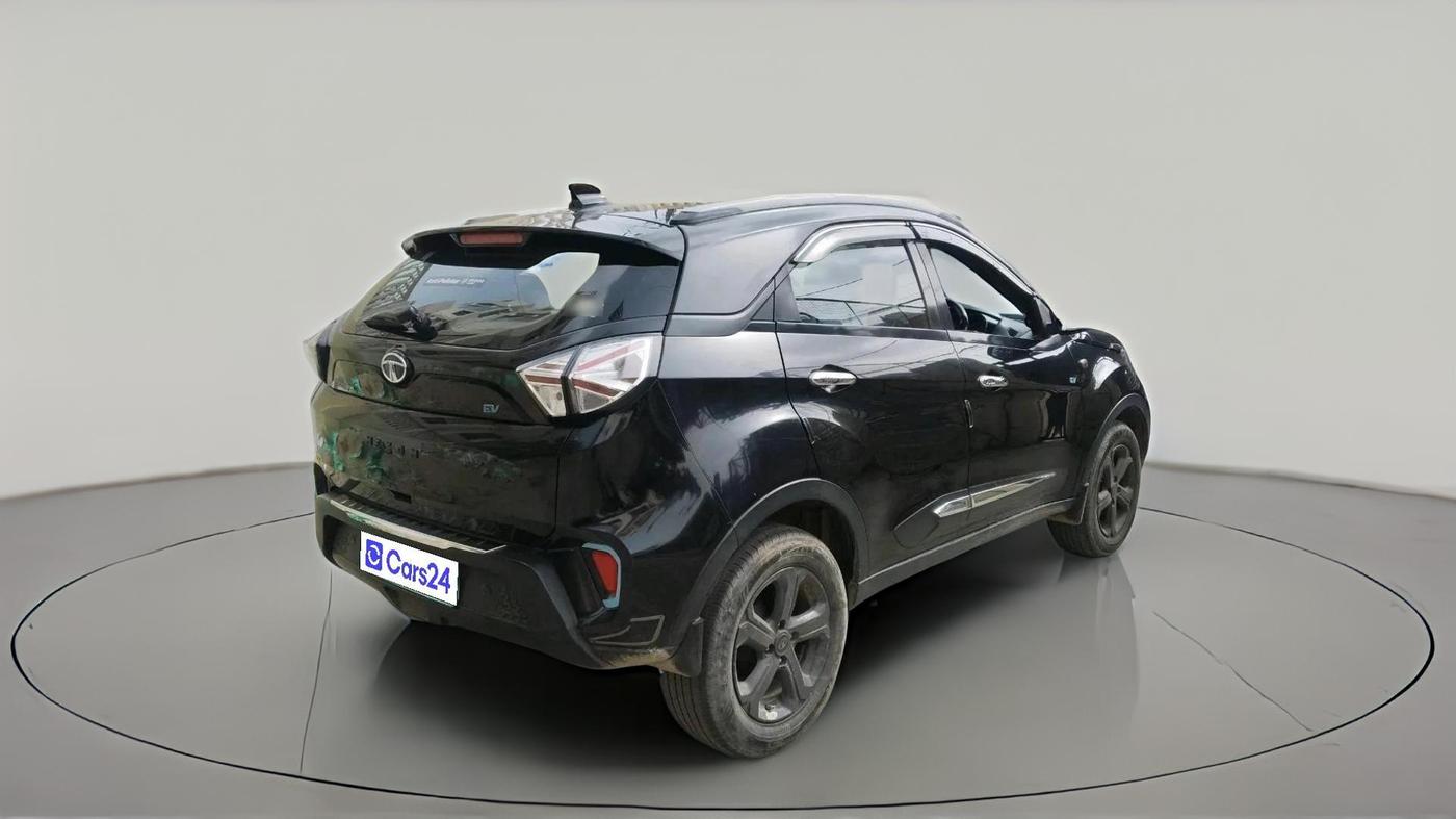 2022 Tata NEXON EV XZ PLUS DARK EDITION, Electric, Automatic, 97,803 km, exterior