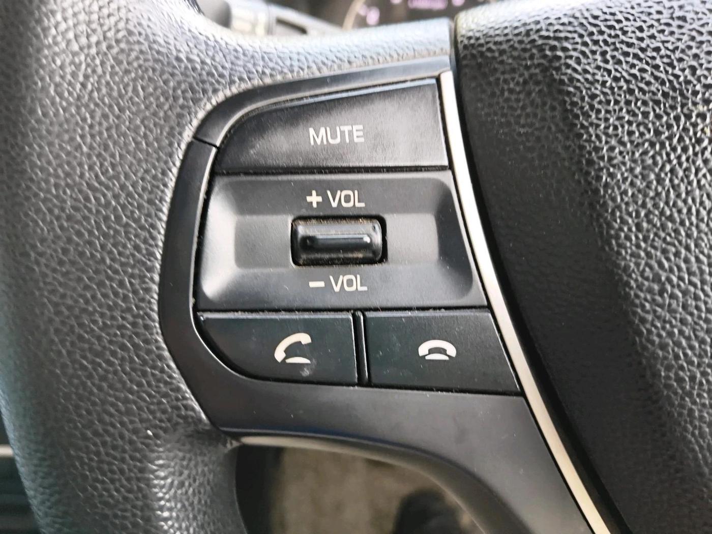 2019 Hyundai Elite i20 MAGNA PLUS 1.2, Petrol, Manual, 22,330 km, interior