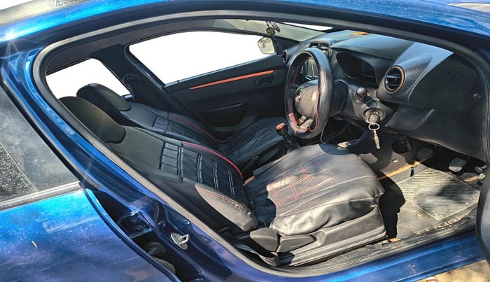 2018 Renault Kwid CLIMBER 1.0, Petrol, Manual, 77,852 km, interior