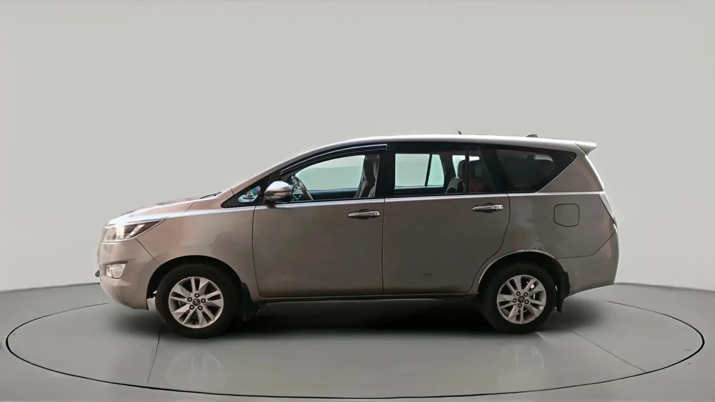 2018 Toyota Innova Crysta 2.8 GX AT 7 STR, Diesel, Automatic, 3,50,000 km, exterior