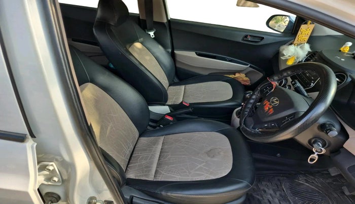 2018 Hyundai Grand i10 MAGNA 1.2 KAPPA VTVT, Petrol, Manual, 35,820 km, interior