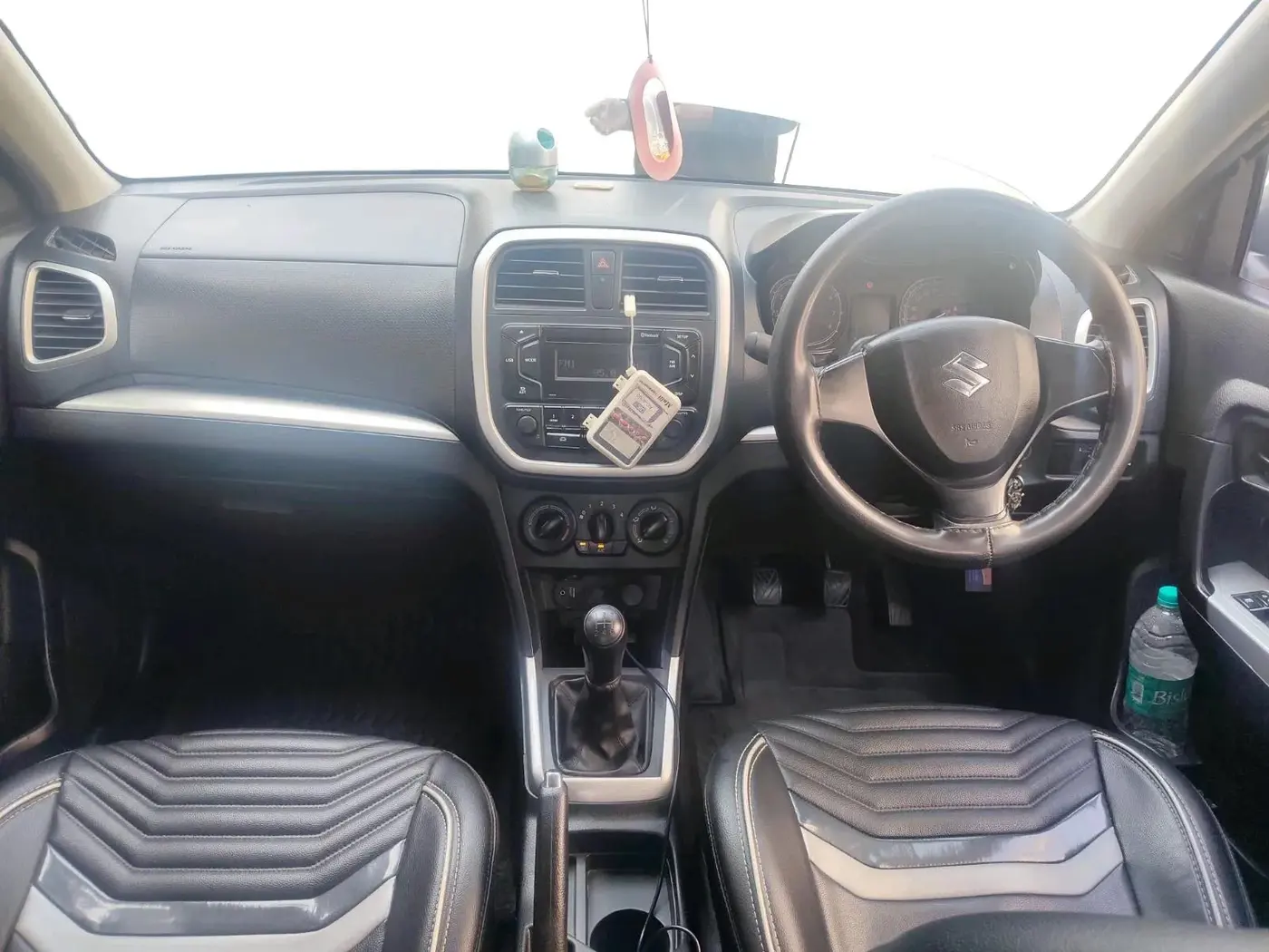 2022 Maruti Vitara Brezza LXI, Petrol, Manual, 39,179 km, interior