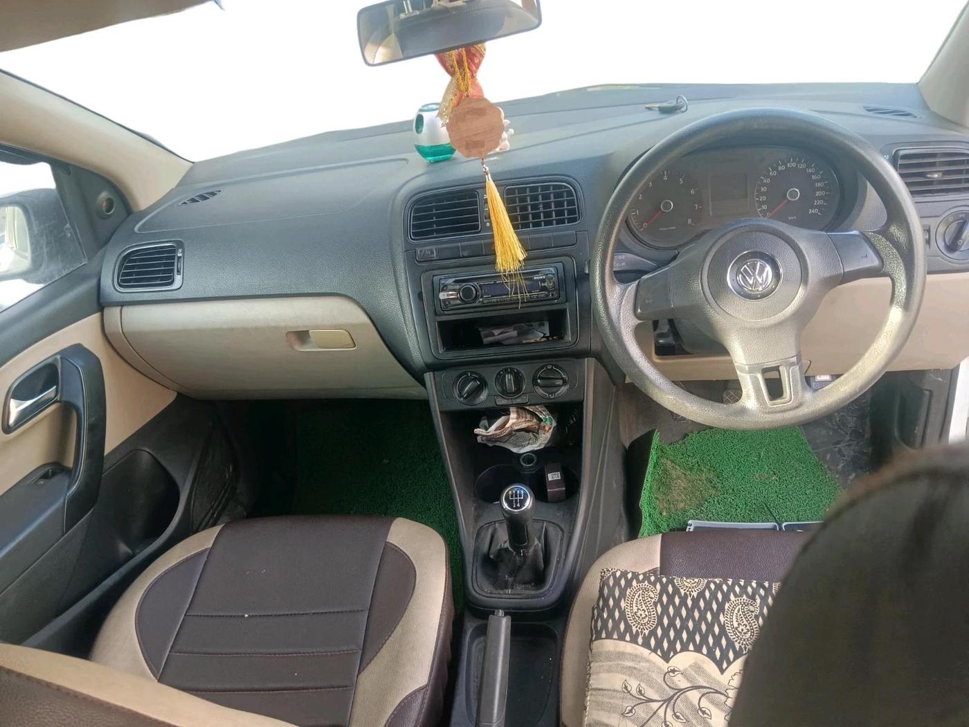 2011 Volkswagen Polo TRENDLINE 1.2L PETROL, Petrol, Manual, 82,908 km, interior
