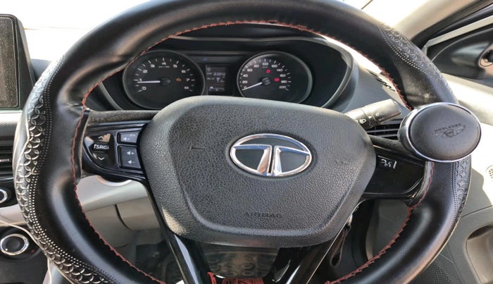 2018 Tata NEXON XM PETROL, Petrol, Manual, 83,846 km, interior