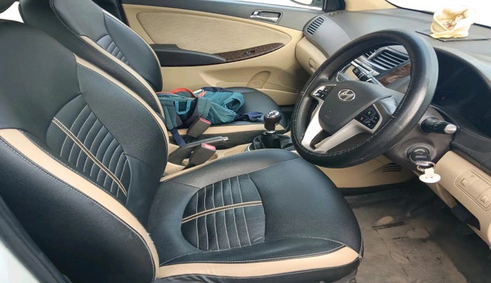 2013 Hyundai Verna FLUIDIC 1.6 CRDI SX, Diesel, Manual, 1,33,286 km, interior