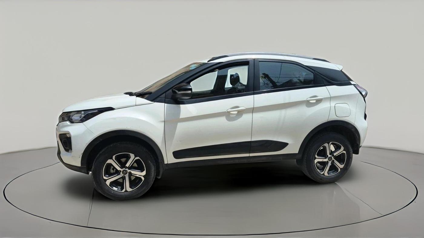 2023 Tata NEXON XZ PLUS PETROL, Petrol, Manual, 29,115 km, exterior