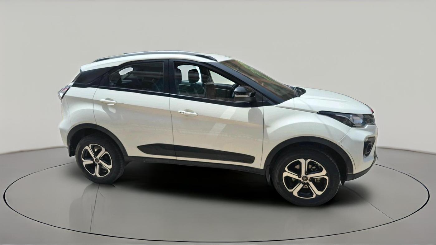 2023 Tata NEXON XZ PLUS PETROL, Petrol, Manual, 29,115 km, exterior