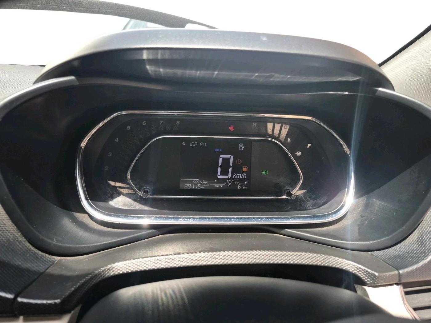 2023 Tata NEXON XZ PLUS PETROL, Petrol, Manual, 29,115 km, interior