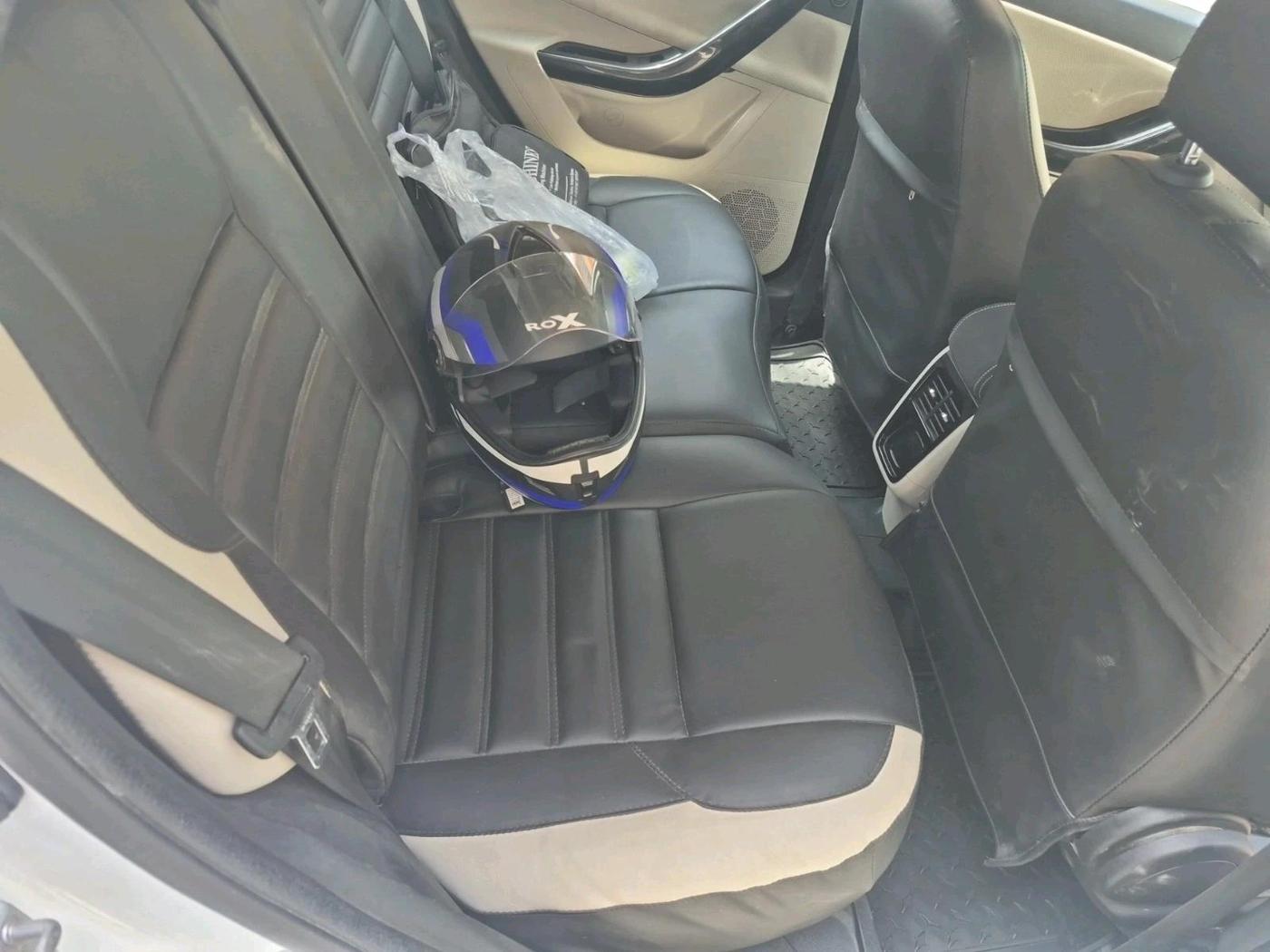 2023 Tata NEXON XZ PLUS PETROL, Petrol, Manual, 29,115 km, interior