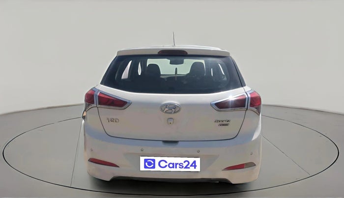 2015 Hyundai Elite i20 SPORTZ 1.4 CRDI, Diesel, Manual, 1,32,000 km, exterior