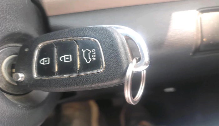 2015 Hyundai Elite i20 SPORTZ 1.4 CRDI, Diesel, Manual, 1,32,000 km, interior