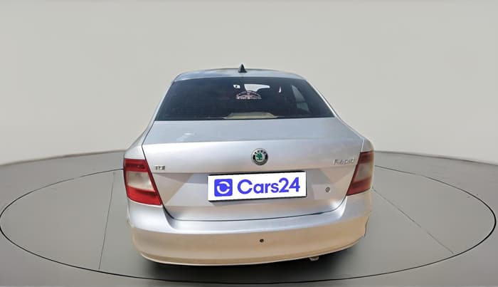 2013 Skoda Rapid AMBITION 1.6 TDI CR MT, Diesel, Manual, 1,26,524 km, exterior