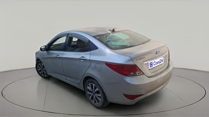 2015 Hyundai Verna FLUIDIC 1.6 CRDI S(O) 4S, Diesel, Manual, 68,389 km, exterior