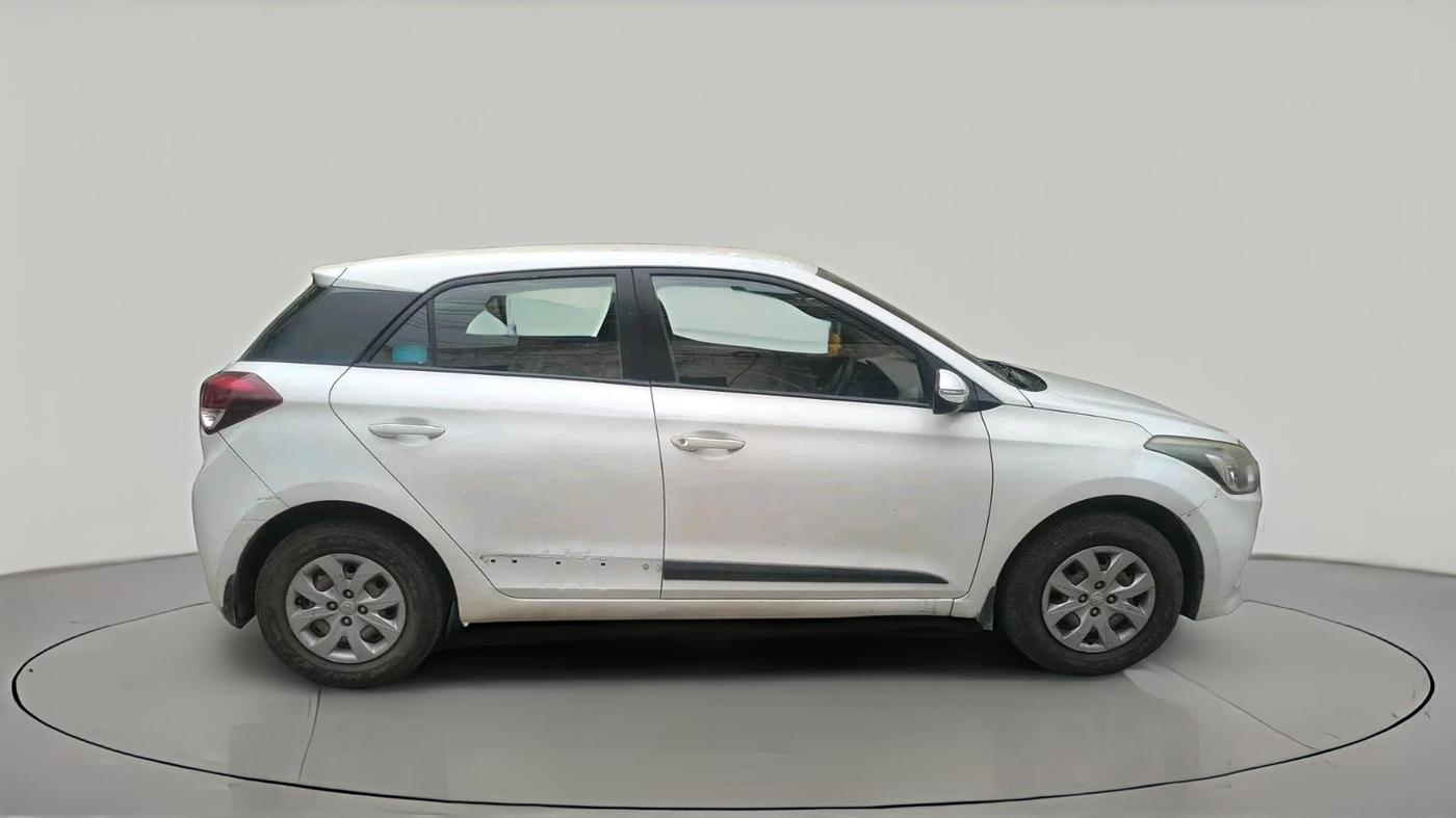 2015 Hyundai Elite i20 SPORTZ 1.2, Petrol, Manual, 1,04,064 km, exterior