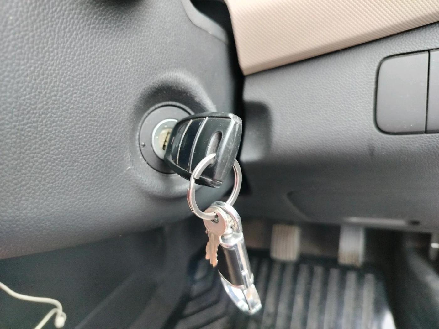 2019 Hyundai Grand i10 MAGNA 1.2 KAPPA VTVT, Petrol, Manual, 33,993 km, interior