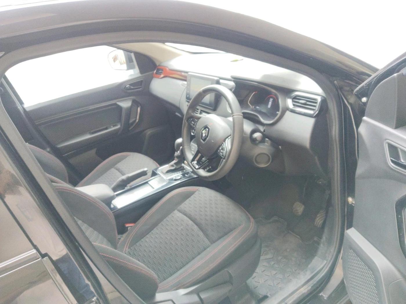 2022 Renault Kiger RXZ TURBO CVT, Petrol, Automatic, 34,983 km, interior