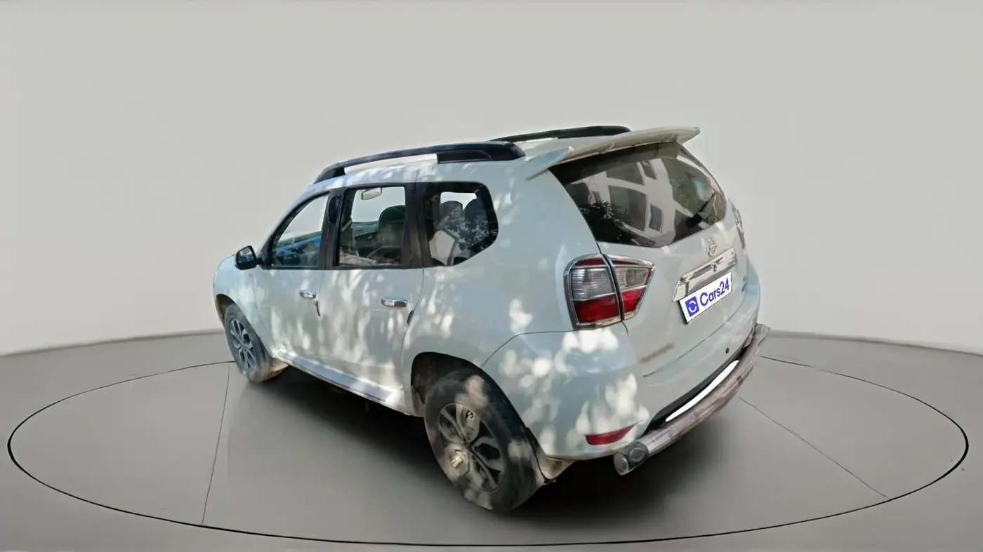 2015 Nissan Terrano XL (D), Diesel, Manual, 1,56,197 km, exterior