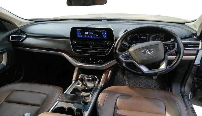 2019 Tata Harrier XZ 2.0L, Diesel, Manual, 1,00,112 km, interior