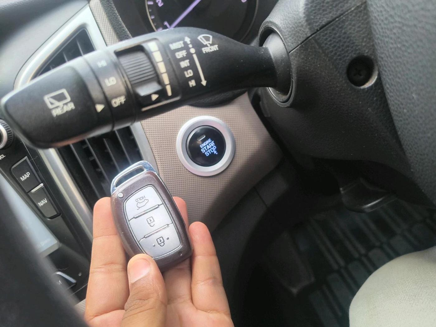 2016 Hyundai Creta SX PLUS 1.6 PETROL, Petrol, Manual, 66,947 km, interior