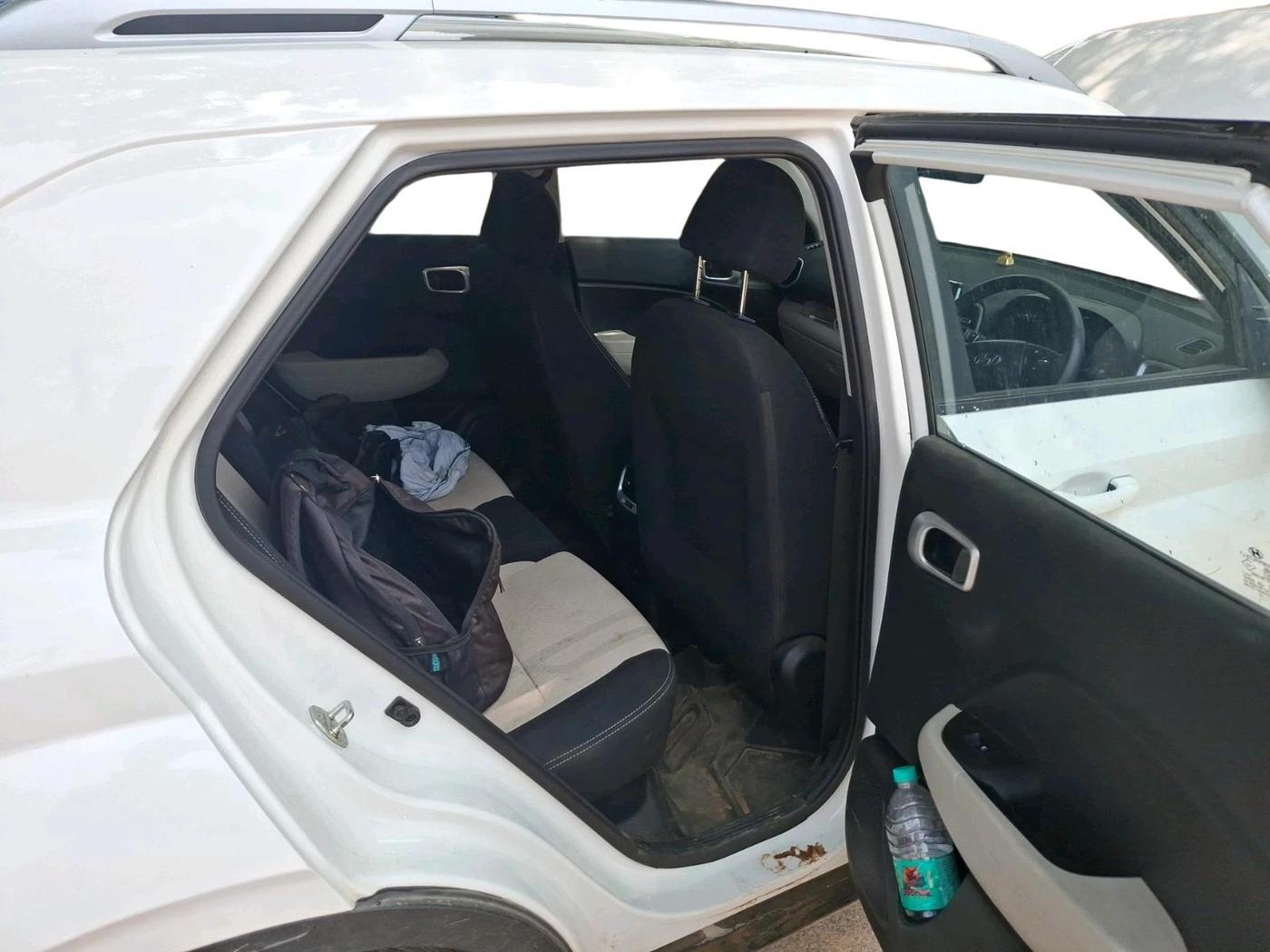 2025 Hyundai VENUE S 1.2, Petrol, Manual, 32,414 km, interior