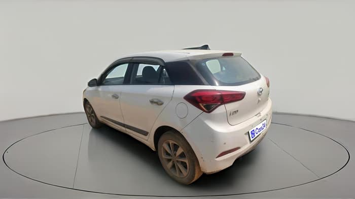 2015 Hyundai Elite i20 SPORTZ 1.4 (O) CRDI, Diesel, Manual, 2,27,209 km, exterior