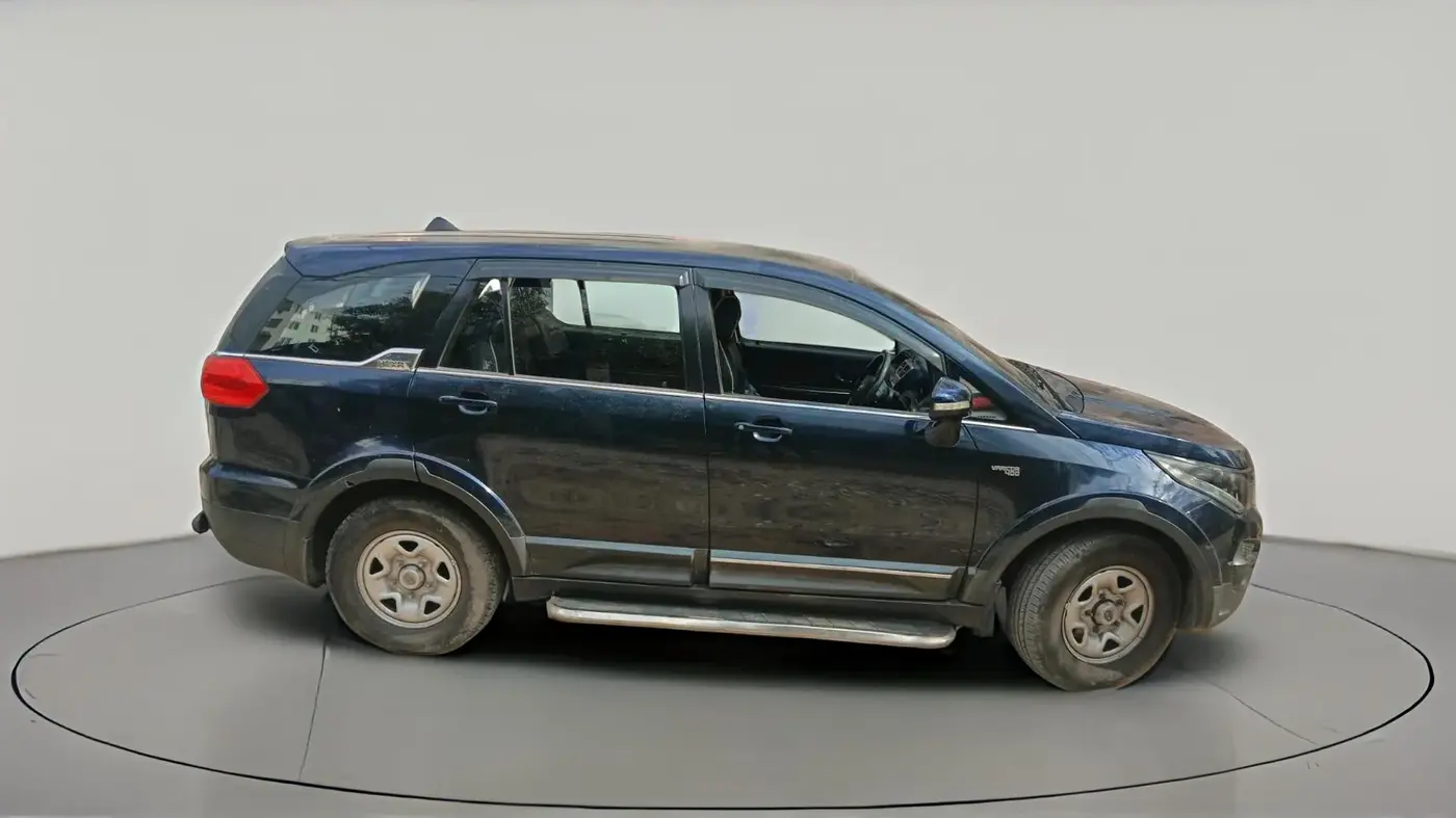 2017 Tata Hexa XM 4X2 7 STR, Diesel, Manual, 63,500 km, exterior
