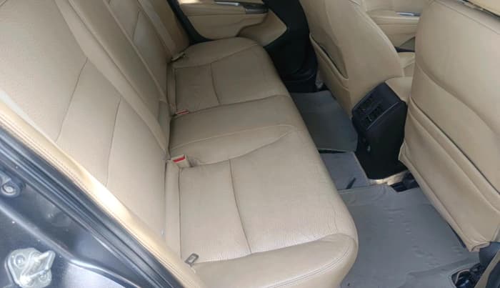 2017 Honda City 1.5L I-VTEC ZX CVT, Petrol, Automatic, 1,23,695 km, interior
