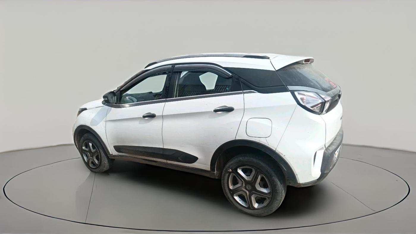2021 Tata NEXON XM PETROL, Petrol, Manual, 1,81,263 km, exterior