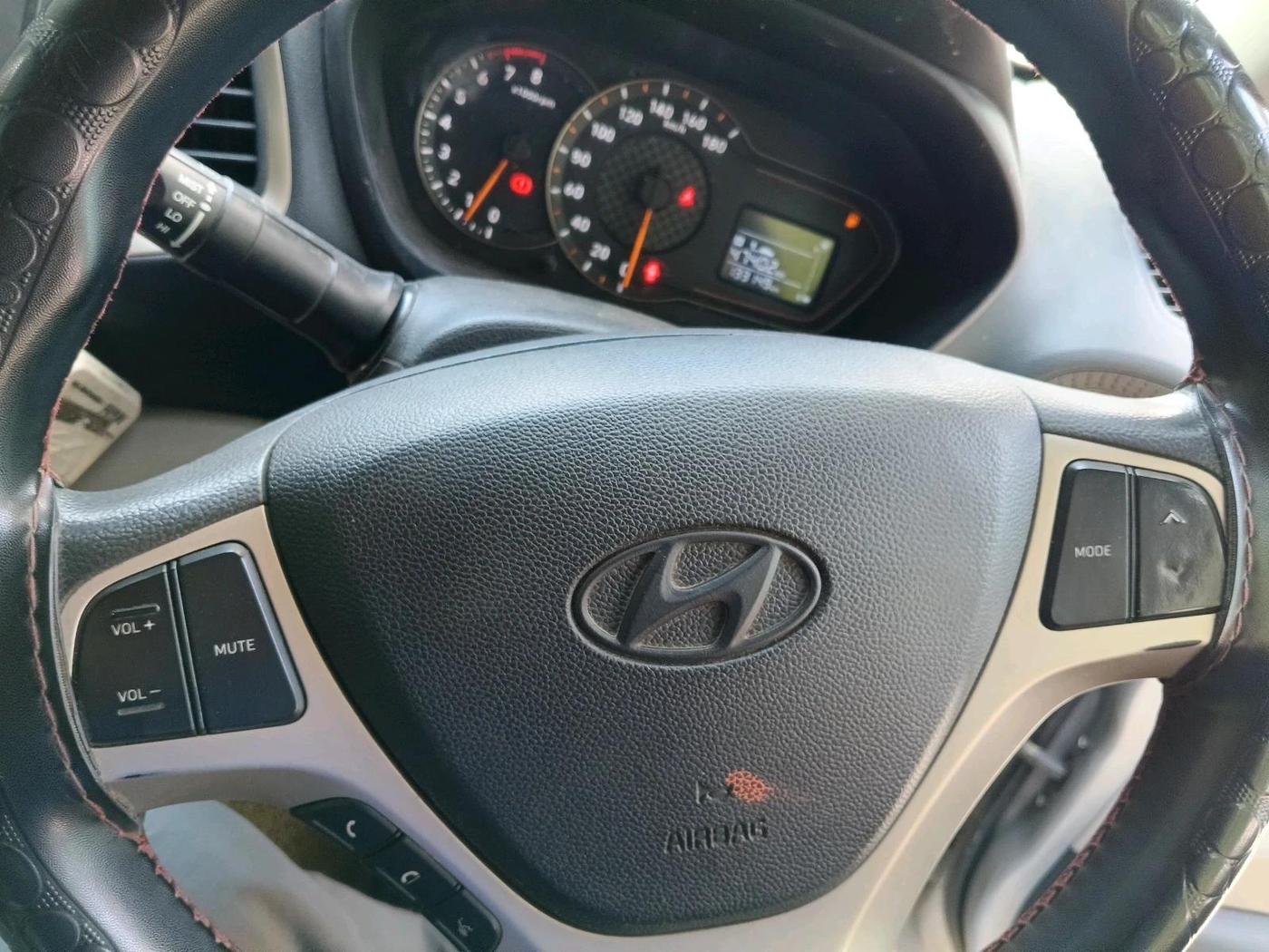 2020 Hyundai NEW SANTRO SPORTZ MT, Petrol, Manual, 1,33,149 km, interior