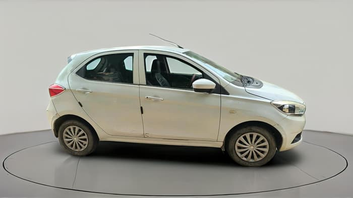2019 Tata Tiago XT PETROL, Petrol, Manual, 53,948 km, exterior