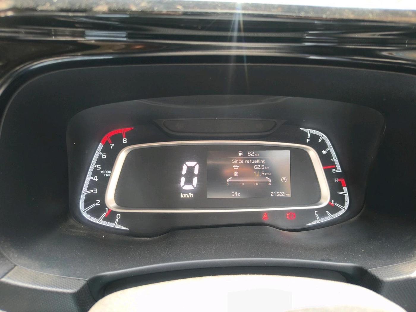 2024 KIA SONET HTK (O) 1.2 Petrol MT, Petrol, Manual, 21,522 km, interior