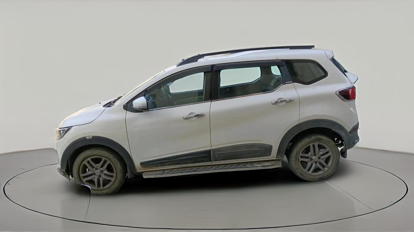 2020 Renault TRIBER RXZ AMT, Petrol, Automatic, 54,009 km, exterior