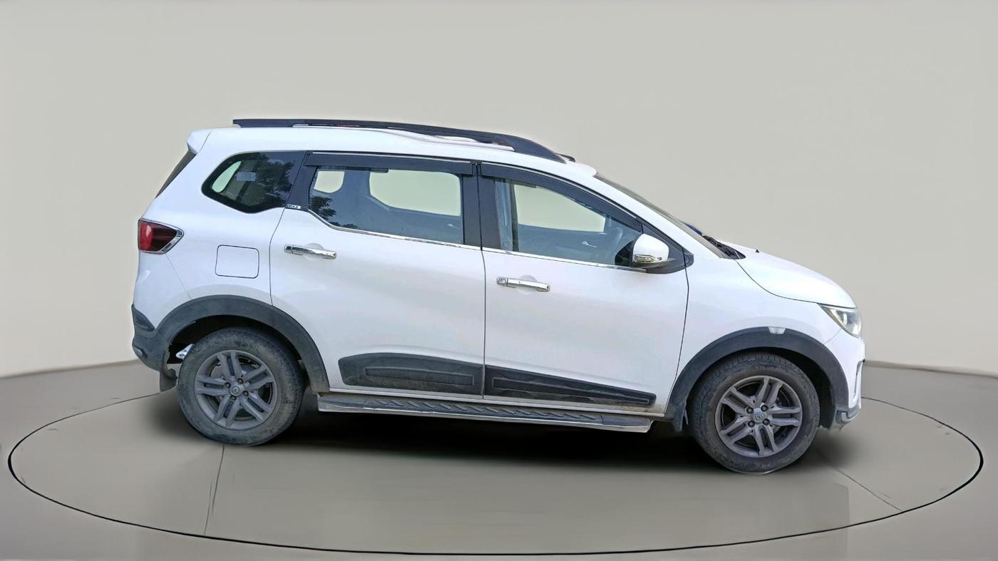 2020 Renault TRIBER RXZ AMT, Petrol, Automatic, 54,009 km, exterior