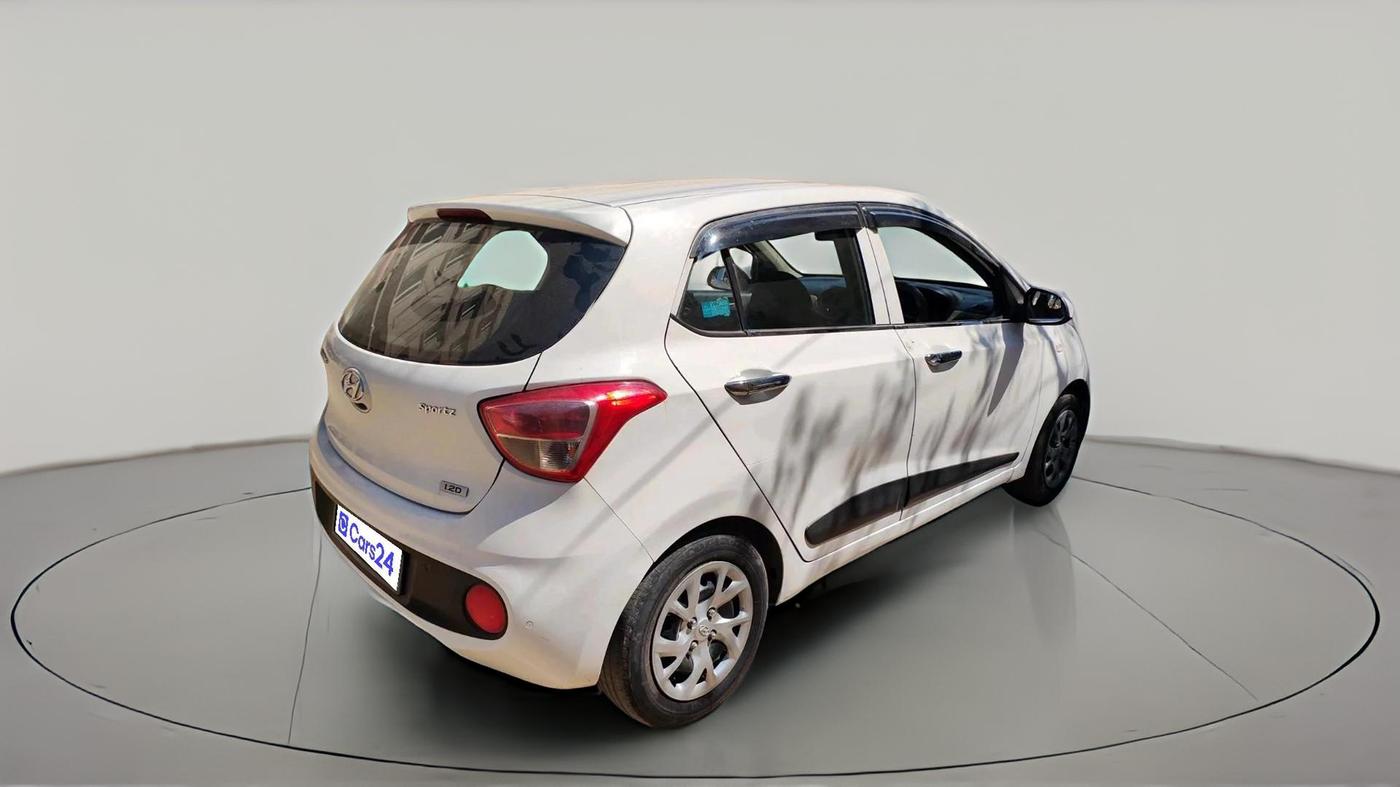2017 Hyundai Grand i10 SPORTZ U2 1.2 CRDI, Diesel, Manual, 76,400 km, exterior