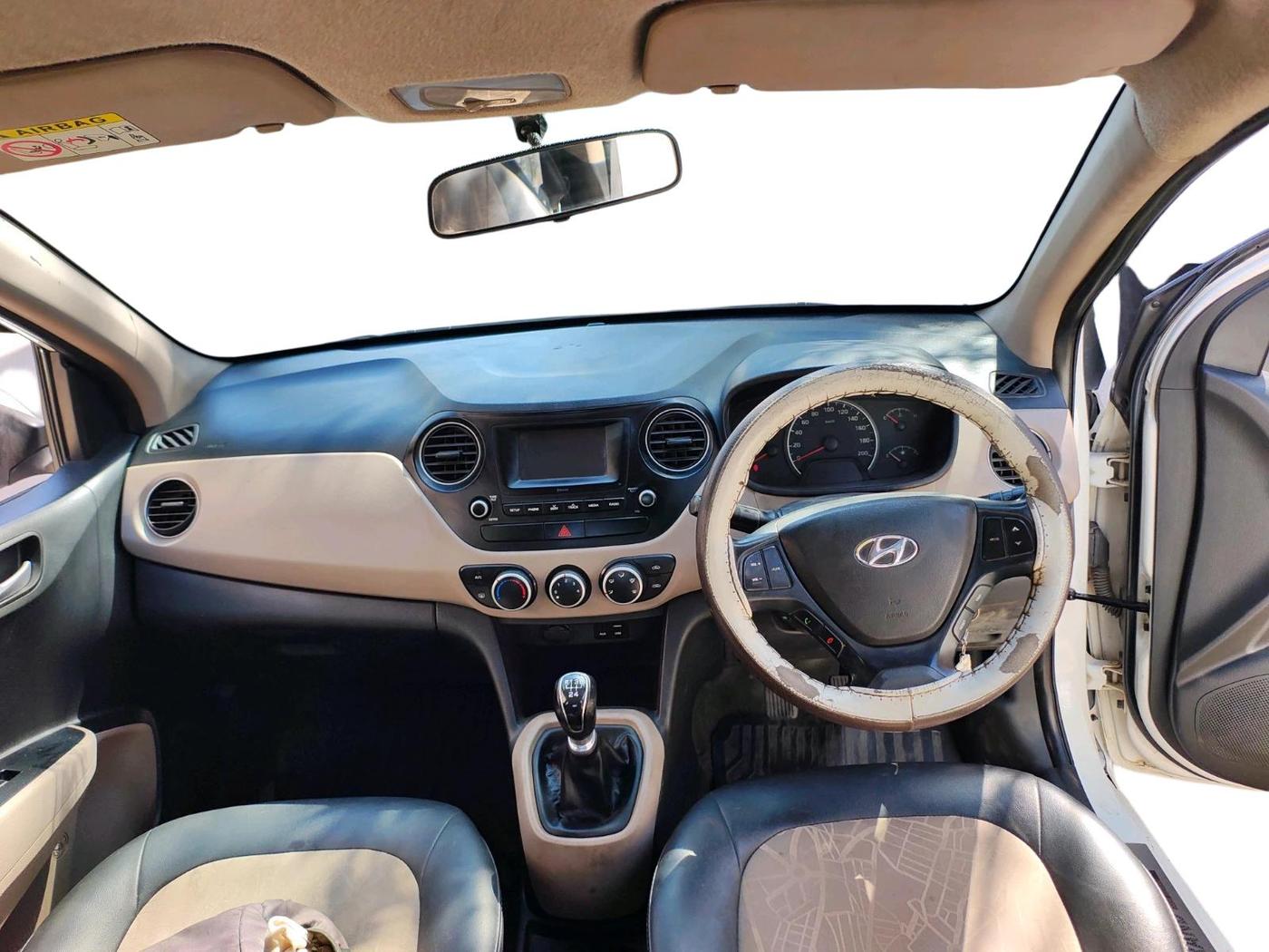 2017 Hyundai Grand i10 SPORTZ U2 1.2 CRDI, Diesel, Manual, 76,400 km, interior