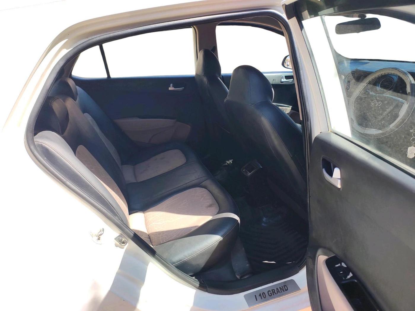 2017 Hyundai Grand i10 SPORTZ U2 1.2 CRDI, Diesel, Manual, 76,400 km, interior