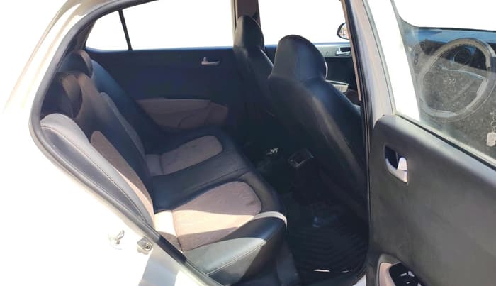 2017 Hyundai Grand i10 SPORTZ U2 1.2 CRDI, Diesel, Manual, 76,400 km, interior
