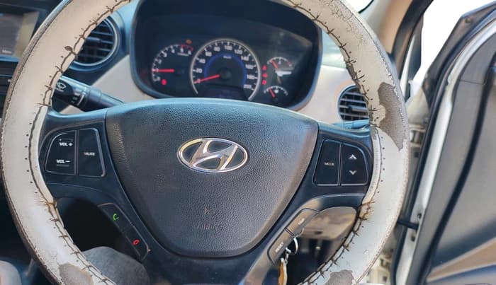 2017 Hyundai Grand i10 SPORTZ U2 1.2 CRDI, Diesel, Manual, 76,400 km, interior