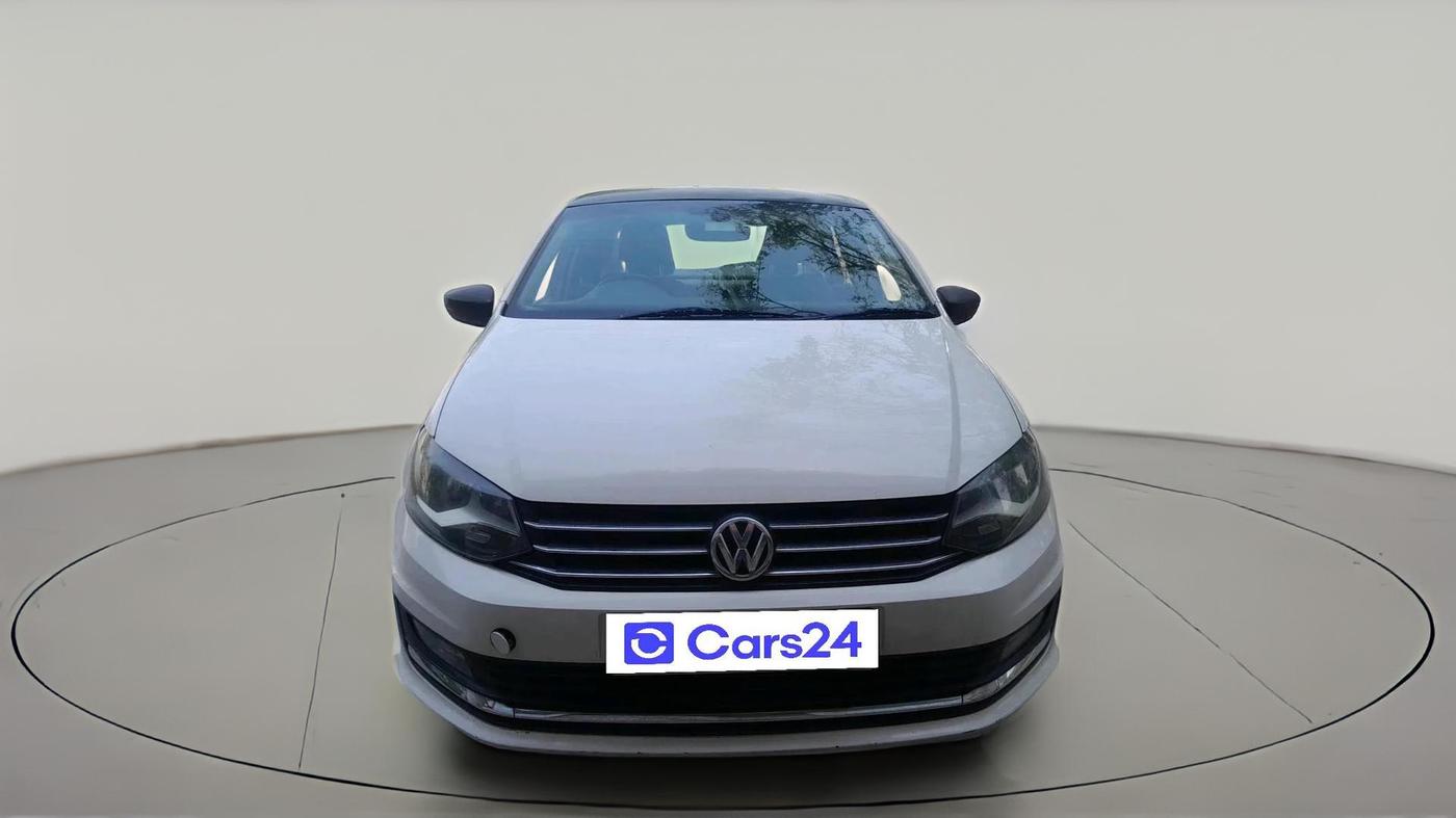 2016 Volkswagen Vento HIGHLINE 1.5 AT, Diesel, Automatic, 83,488 km, exterior