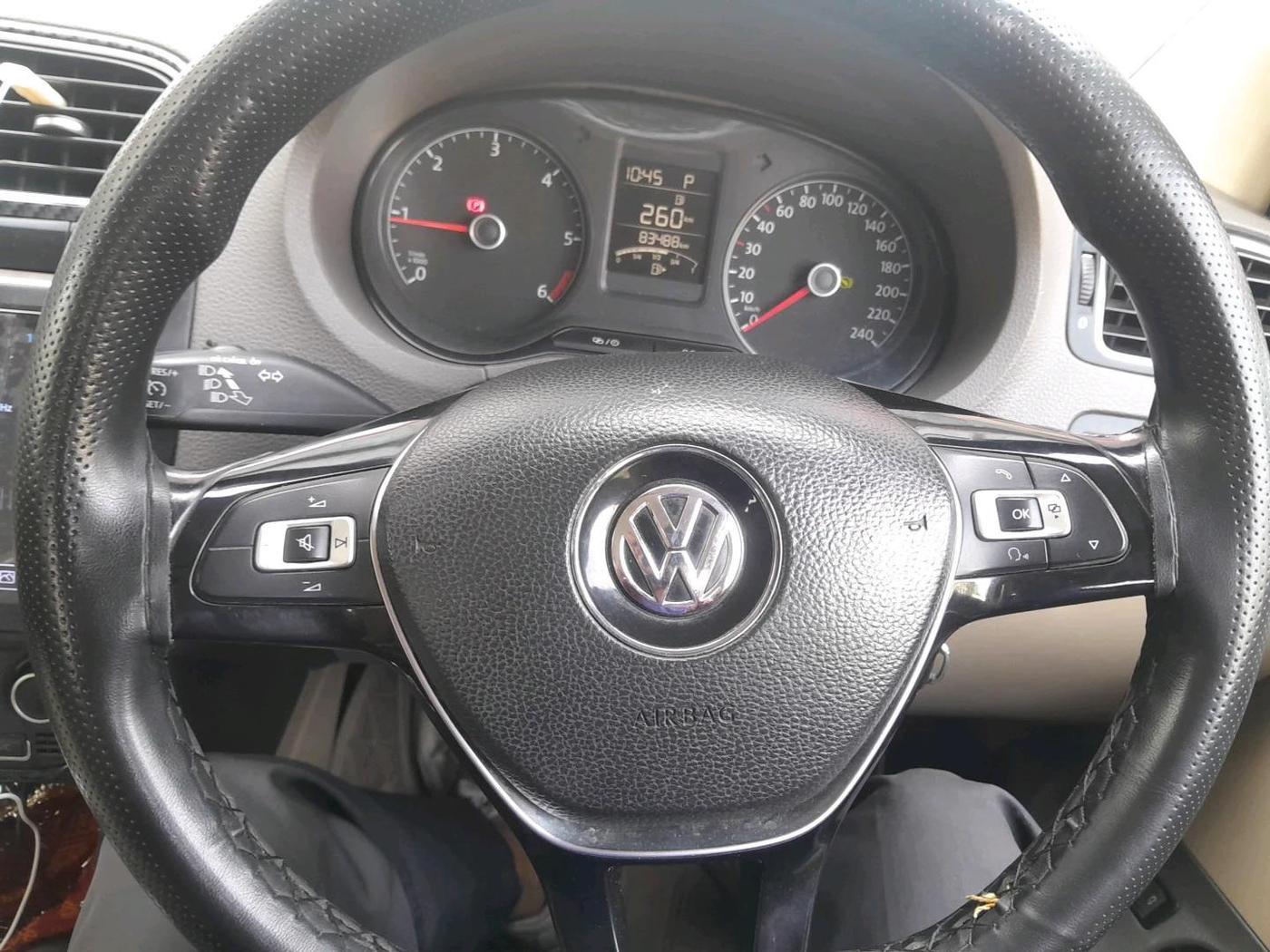 2016 Volkswagen Vento HIGHLINE 1.5 AT, Diesel, Automatic, 83,488 km, interior