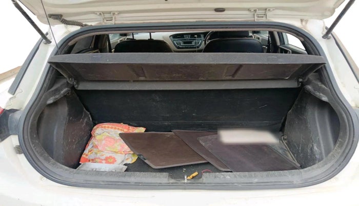 2014 Hyundai Elite i20 MAGNA 1.2, Petrol, Manual, 1,13,283 km, exterior