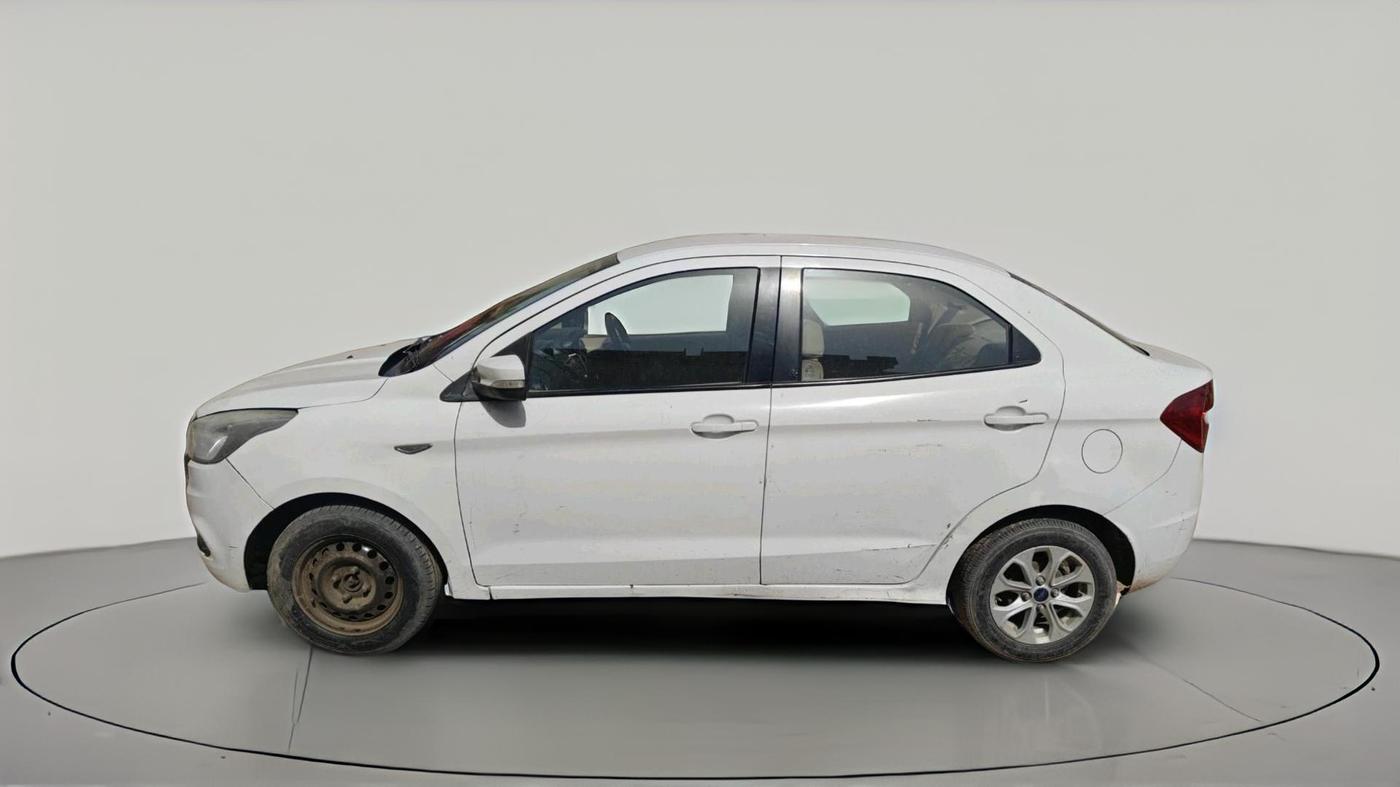 2015 Ford Figo Aspire TITANIUM1.5 DIESEL, Diesel, Manual, 1,28,809 km, exterior