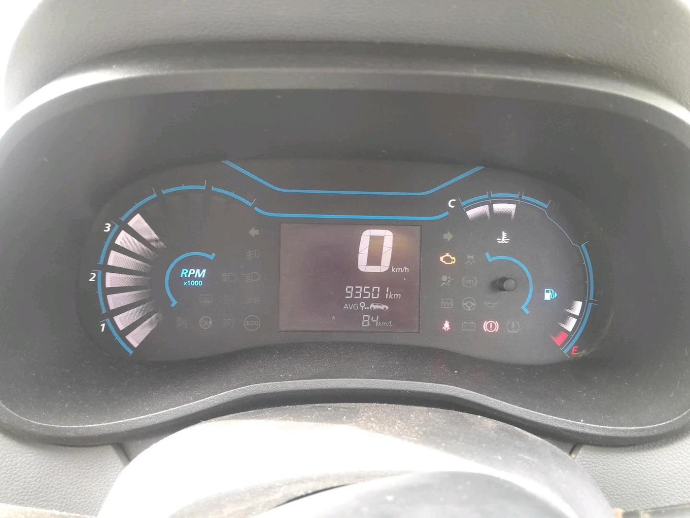 2020 Renault Kwid RXT 1.0 (O), Petrol, Manual, 93,501 km, interior
